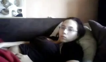 Włóż penisa między sex xxx polskie nogami
