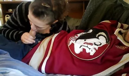 Blondynka i polski orzeł porn brunetka w klubie